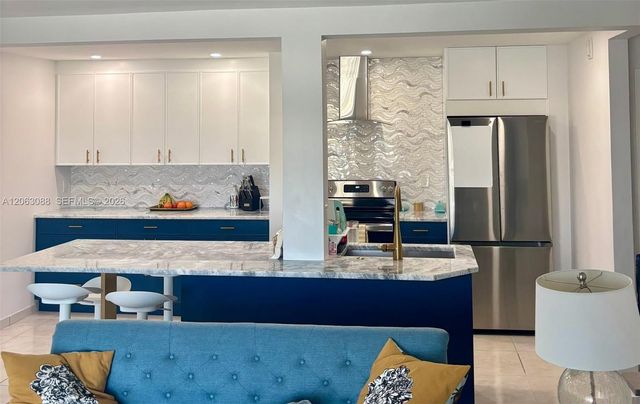 720 Bayshore Drive 604, Fort Lauderdale, FL 33304