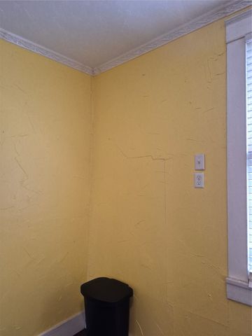 206 6th Street SE, Paris, TX 75460