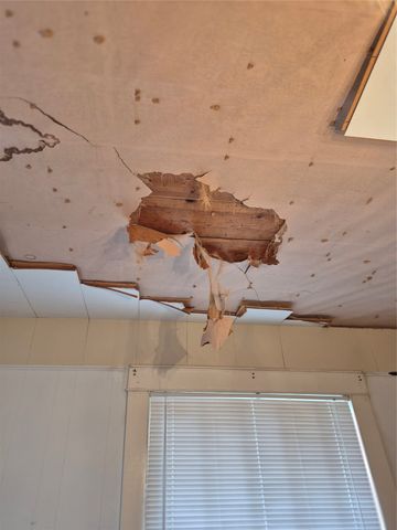 206 6th Street SE, Paris, TX 75460