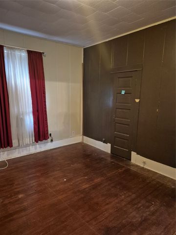 206 6th Street SE, Paris, TX 75460