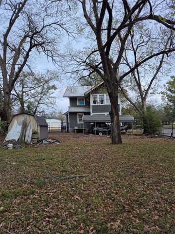 206 6th Street SE, Paris, TX 75460