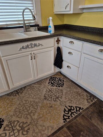 206 6th Street SE, Paris, TX 75460