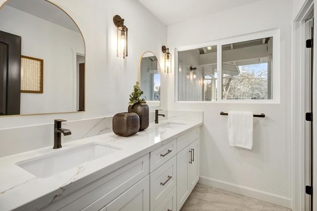 8395 W Hidden Lakes, Granite Bay, CA 95746