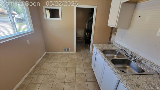 23153 STEWART Avenue, Warren, MI 48089