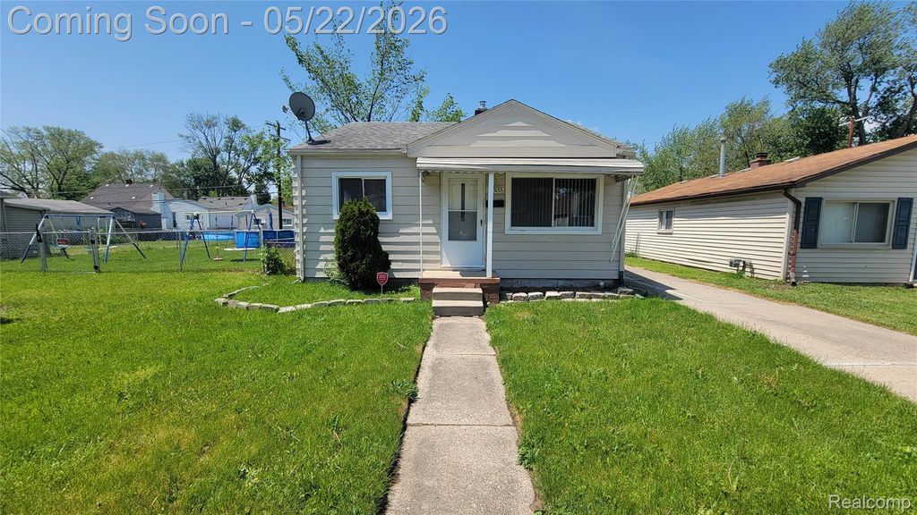 23153 STEWART Avenue, Warren, MI 48089