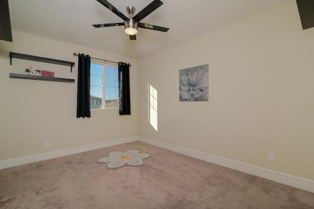 9523 Sauterne Way, Elk Grove, CA 95624