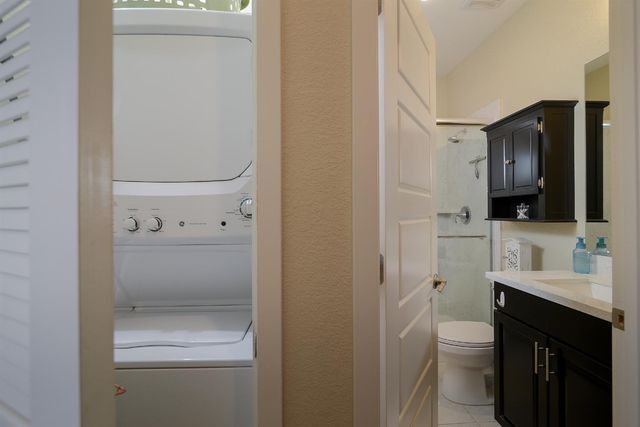 9523 Sauterne Way, Elk Grove, CA 95624