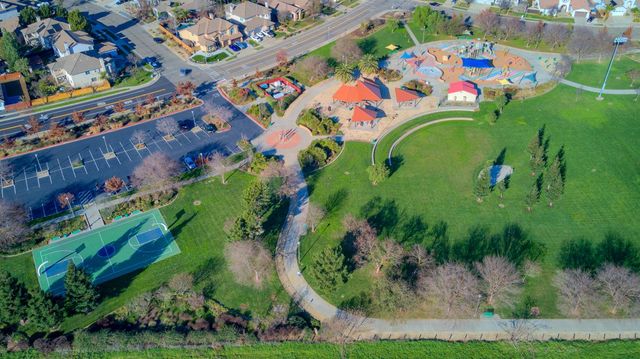 9523 Sauterne Way, Elk Grove, CA 95624