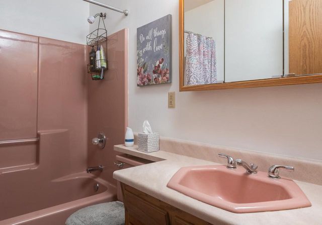 W337 COUNTY ROAD E, Neshkoro, WI 54960