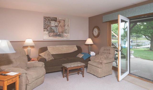 W337 COUNTY ROAD E, Neshkoro, WI 54960