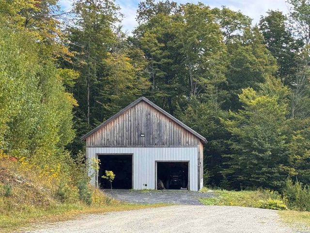 485 Smith Road, Fayston, VT 05660