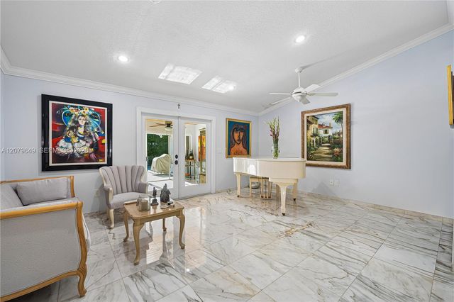 590 NW 132nd Avenue, Miami, FL 33182