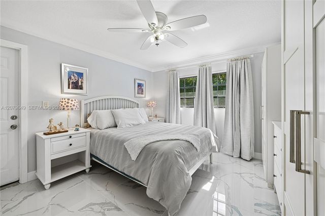 590 NW 132nd Avenue, Miami, FL 33182