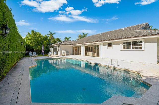 590 NW 132nd Avenue, Miami, FL 33182