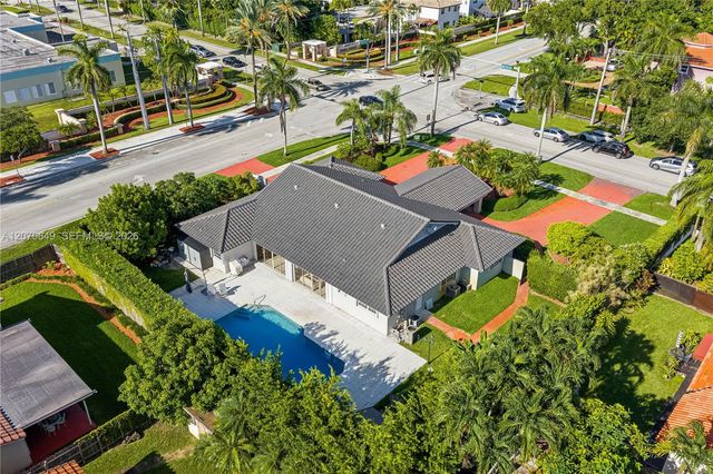 590 NW 132nd Avenue, Miami, FL 33182