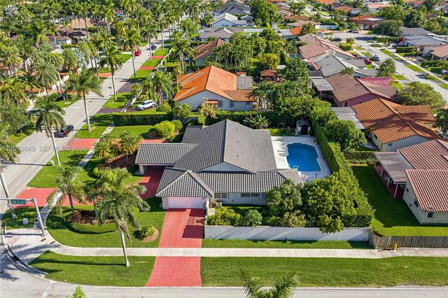 590 NW 132nd Avenue, Miami, FL 33182