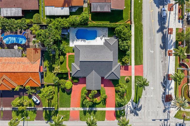 590 NW 132nd Avenue, Miami, FL 33182