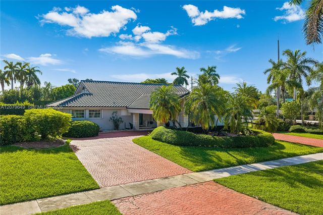 590 NW 132nd Avenue, Miami, FL 33182