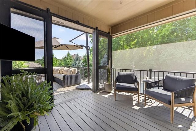 1301 NE TIMBERLINE Court, Lee's Summit, MO 64064