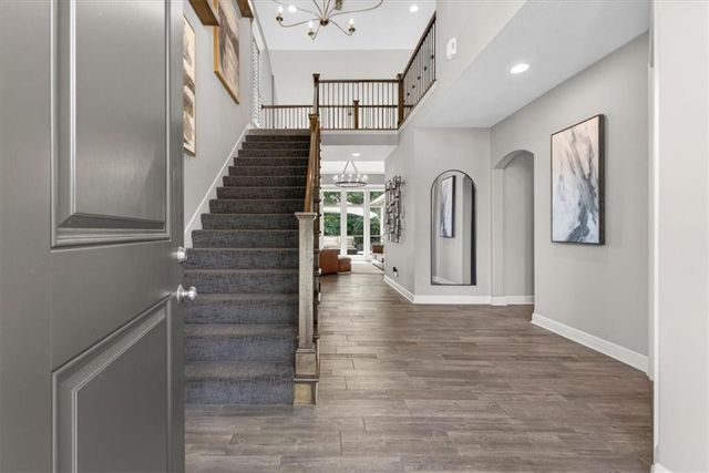 1301 NE TIMBERLINE Court, Lee's Summit, MO 64064