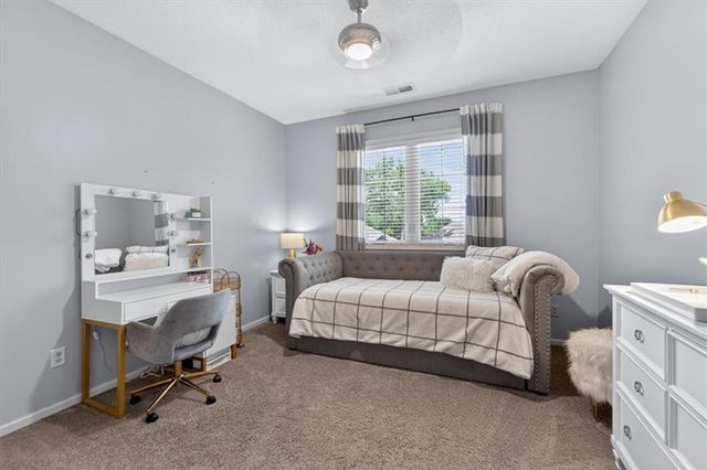1301 NE TIMBERLINE Court, Lee's Summit, MO 64064