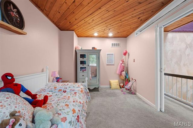 1222 Meramec Heights Drive, Ballwin, MO 63021