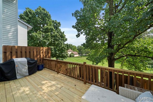 1222 Meramec Heights Drive, Ballwin, MO 63021