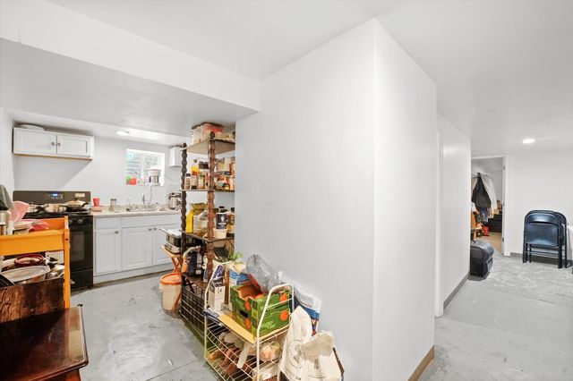 5937 W Eastwood Avenue, Chicago, IL 60630