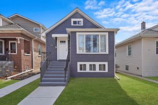 5937 W Eastwood Avenue, Chicago, IL 60630