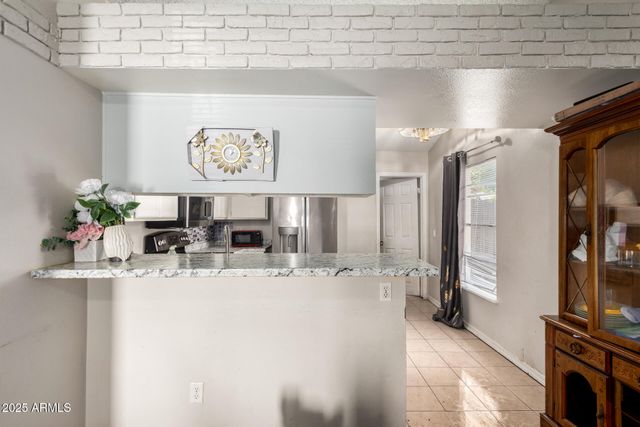 9021 W Mulberry Drive, Phoenix, AZ 85037