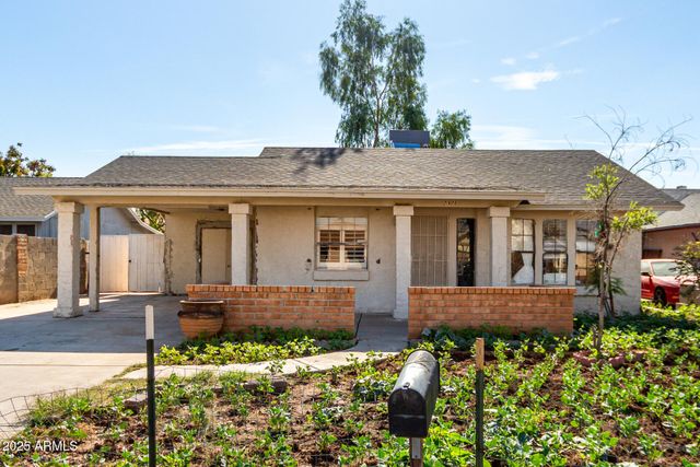 9021 W Mulberry Drive, Phoenix, AZ 85037