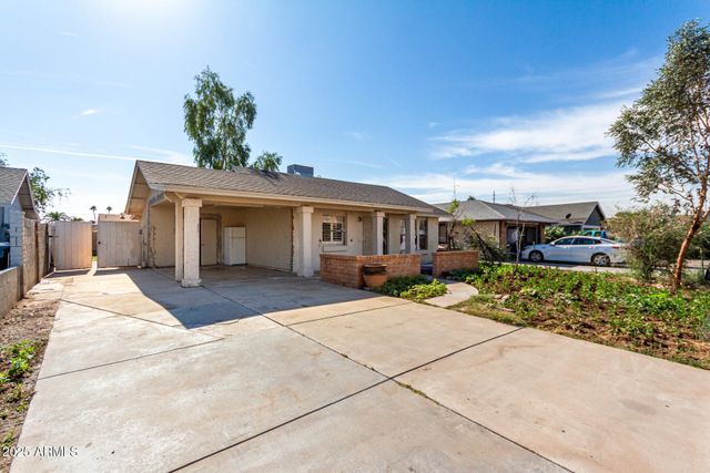 9021 W Mulberry Drive, Phoenix, AZ 85037