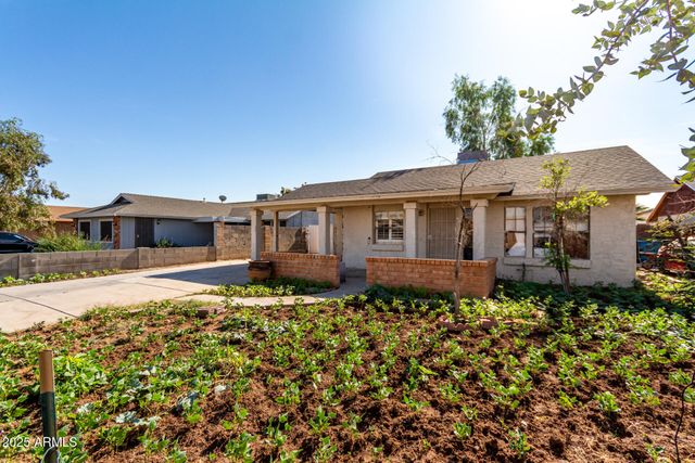 9021 W Mulberry Drive, Phoenix, AZ 85037