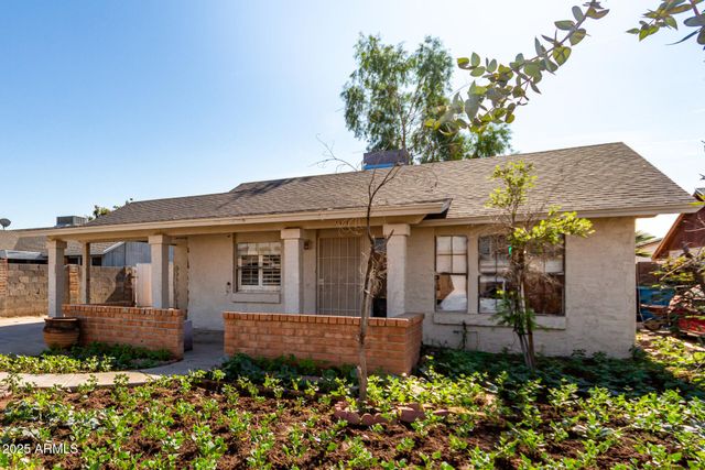 9021 W Mulberry Drive, Phoenix, AZ 85037