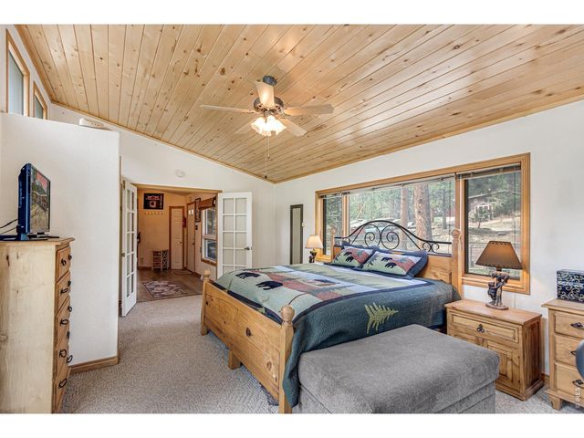 117 Aspen Dr, Lyons, CO 80540