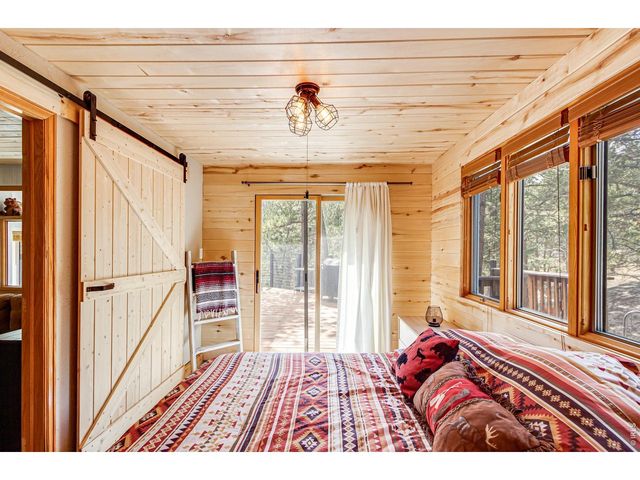 117 Aspen Dr, Lyons, CO 80540
