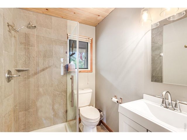 117 Aspen Dr, Lyons, CO 80540
