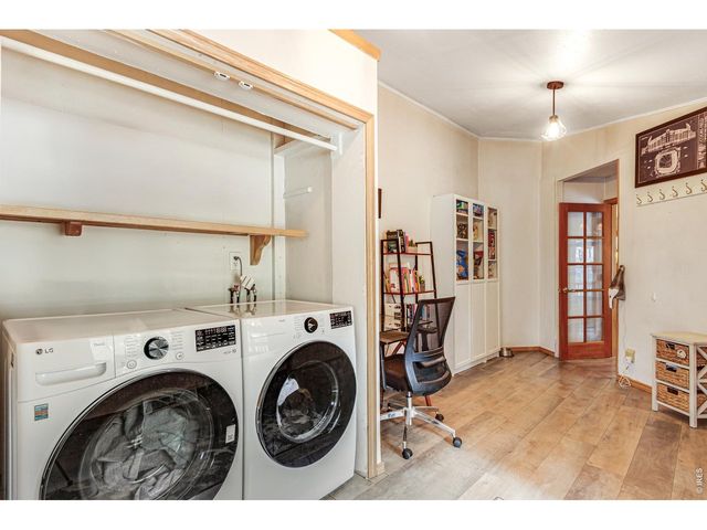 117 Aspen Dr, Lyons, CO 80540