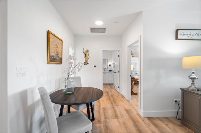 568 W Post Oak Lane, Rockport, TX 78382