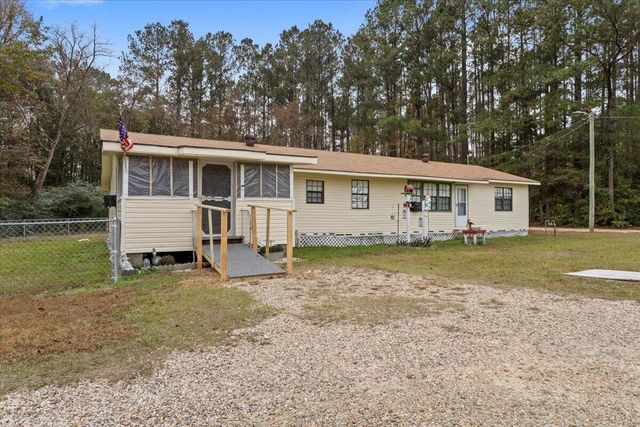 75 Terry's Chapel, Foxworth, MS 39483