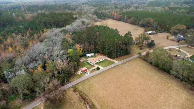 75 Terry's Chapel, Foxworth, MS 39483