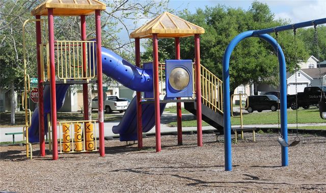 18035 BIRDWATER DRIVE, Tampa, FL 33647