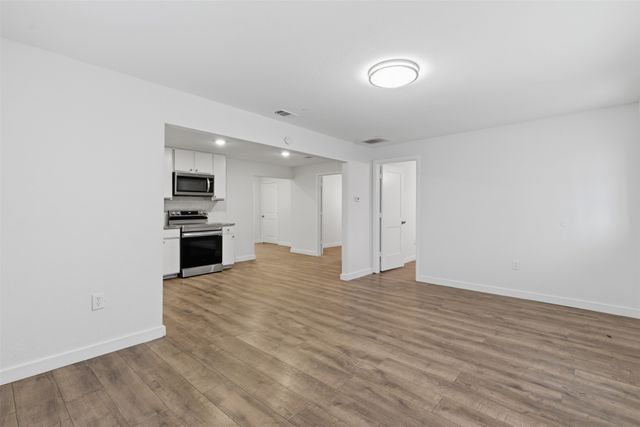 4518 Eutopia Street, Greenville, TX 75401