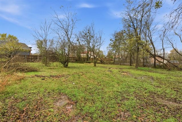 4518 Eutopia Street, Greenville, TX 75401