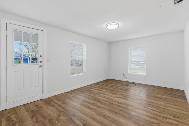 4518 Eutopia Street, Greenville, TX 75401