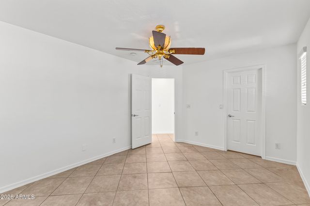 2535 W LUCIA Drive, Phoenix, AZ 85085