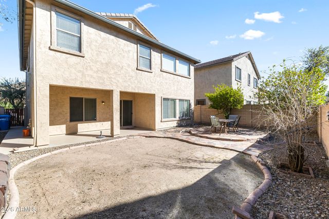 2535 W LUCIA Drive, Phoenix, AZ 85085