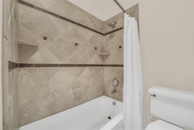 6317 Riverview Way, Houston, TX 77057