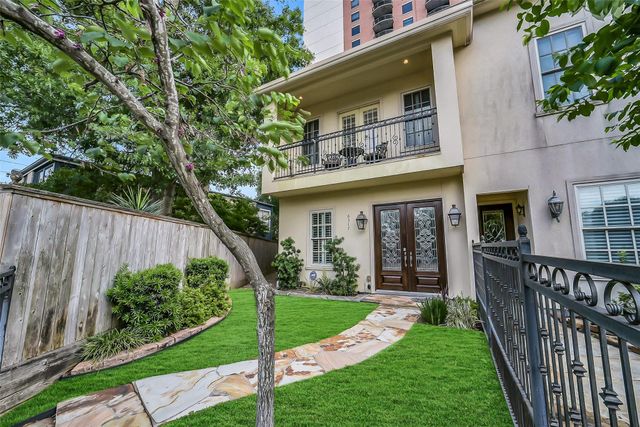 6317 Riverview Way, Houston, TX 77057