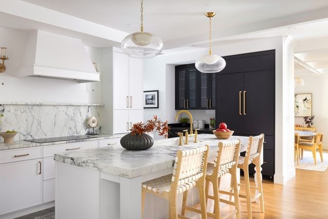 85 Naples Rd, Brookline, MA 02446